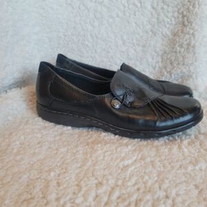 Cobb Hill by New Balance Black Loafers Size 9W